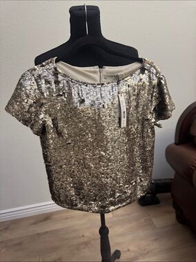 Alice + Olivia Metallic Gold Sequin Short Sleeve Top